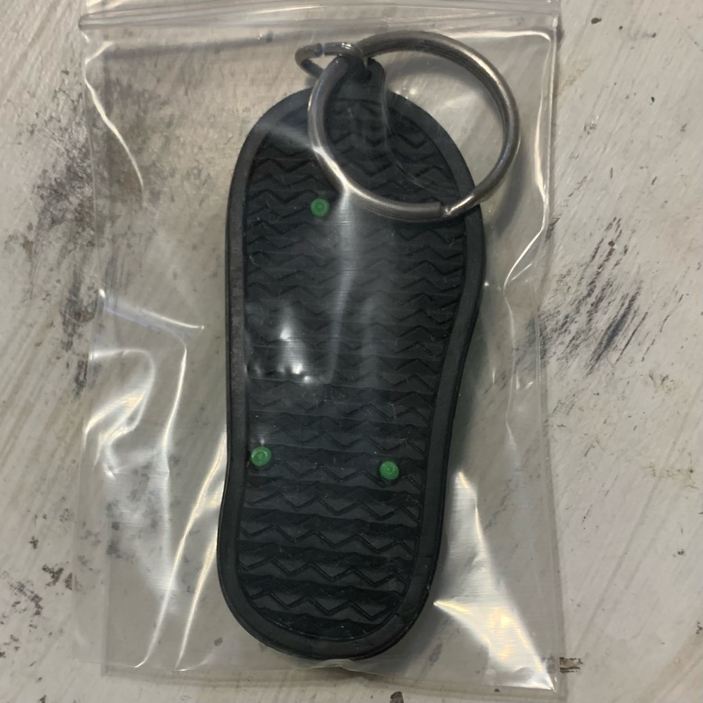 Silicone Tropical Flip Flop “I ❤️ TIM” Keychain - Picture 5 of 5